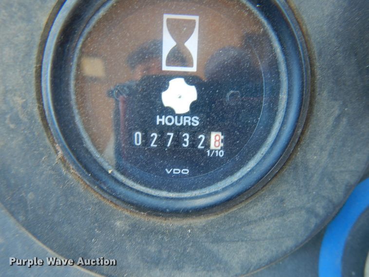 image for item IL9826 1999 John Deere 310E  backhoe