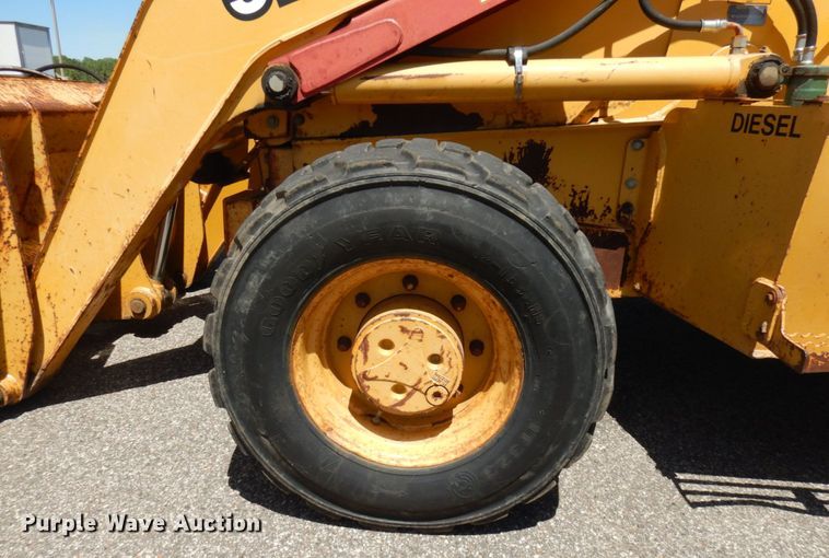 image for item IL9826 1999 John Deere 310E  backhoe