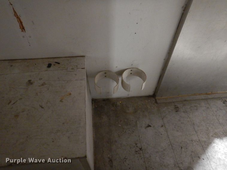 image for item IQ9640 1986 Ford E350  emergency support truck