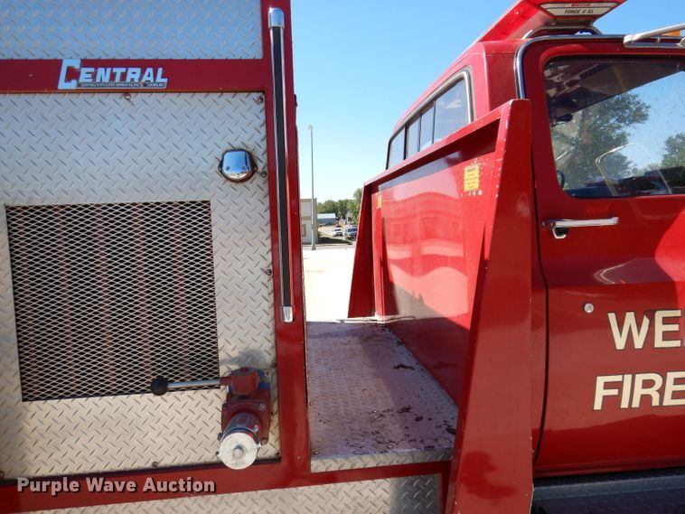 image for item IQ9641 1989 Chevrolet C70  pumper fire truck