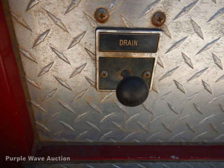 image for item IQ9641 1989 Chevrolet C70  pumper fire truck