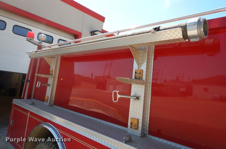 image for item IQ9641 1989 Chevrolet C70  pumper fire truck