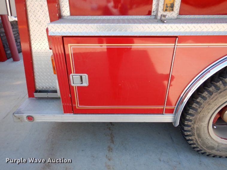 image for item IQ9641 1989 Chevrolet C70  pumper fire truck