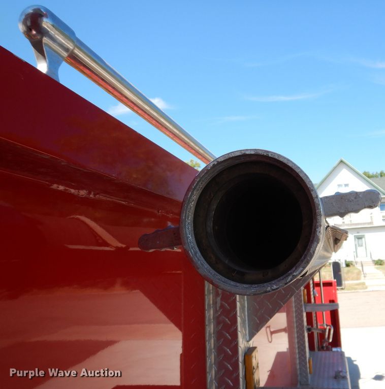 image for item IQ9641 1989 Chevrolet C70  pumper fire truck