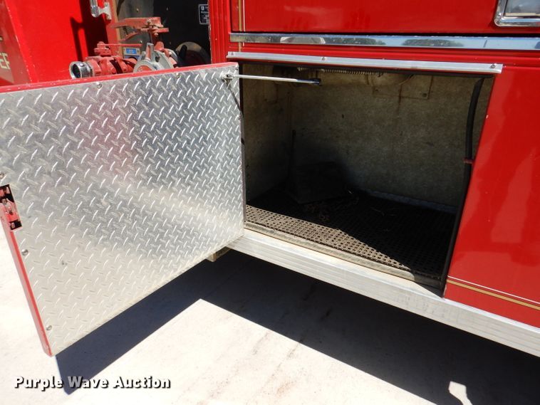 image for item IQ9641 1989 Chevrolet C70  pumper fire truck