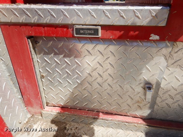 image for item IQ9641 1989 Chevrolet C70  pumper fire truck