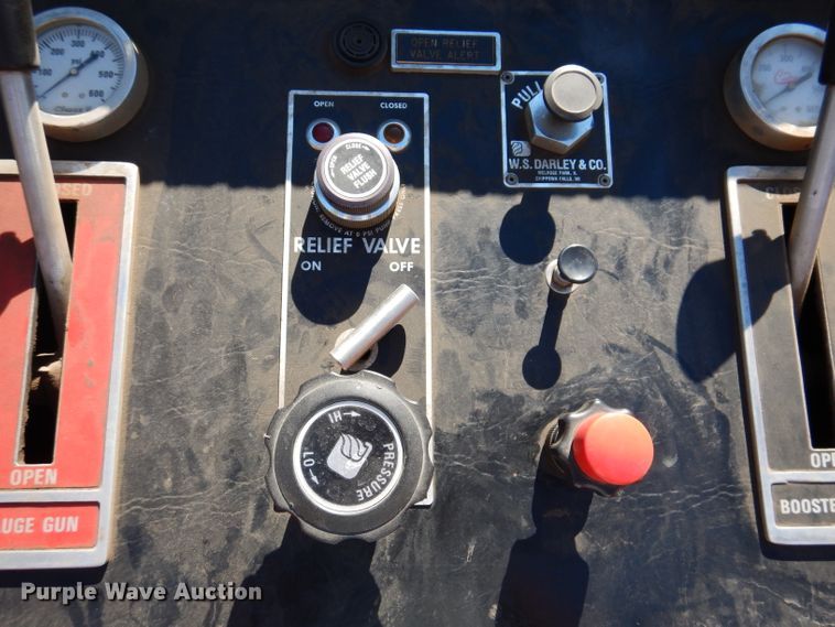 image for item IQ9641 1989 Chevrolet C70  pumper fire truck