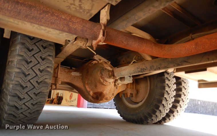 image for item IQ9641 1989 Chevrolet C70  pumper fire truck