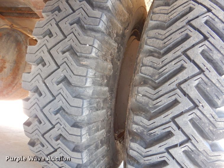 image for item IQ9641 1989 Chevrolet C70  pumper fire truck