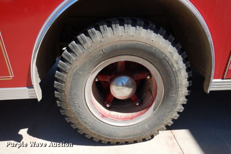 image for item IQ9641 1989 Chevrolet C70  pumper fire truck