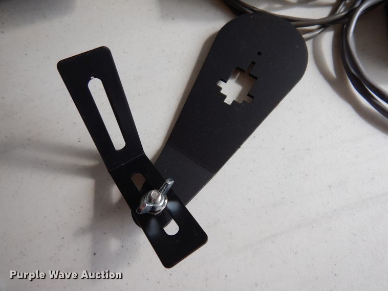 image for item IQ9678 Automotive parts