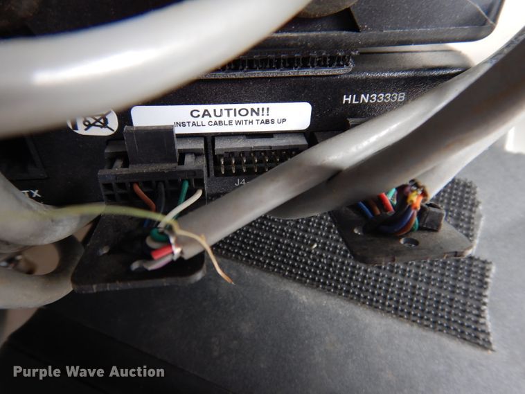 image for item IQ9679 Motorola  radios