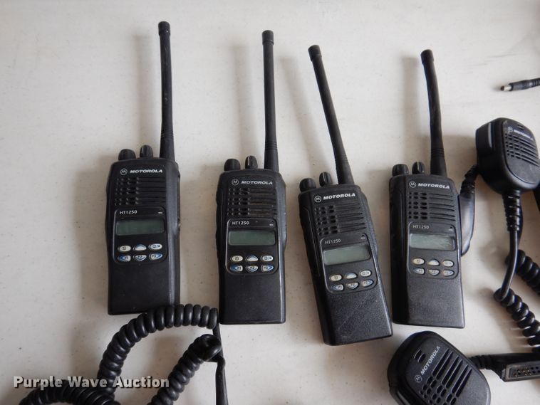 image for item IQ9680 Motorola  radios