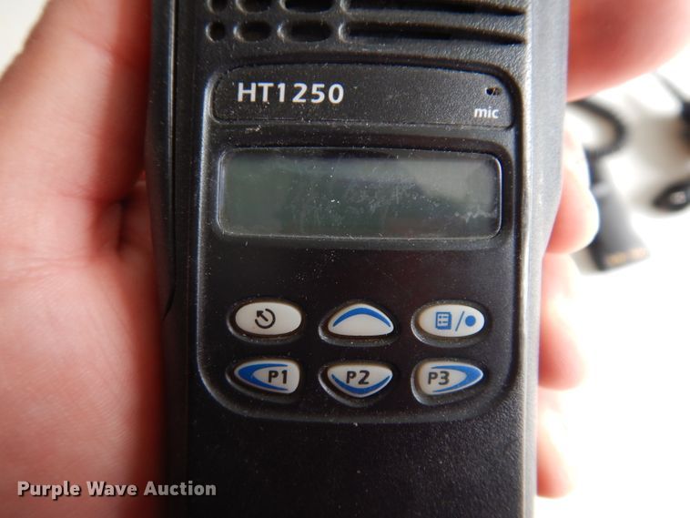 image for item IQ9680 Motorola  radios