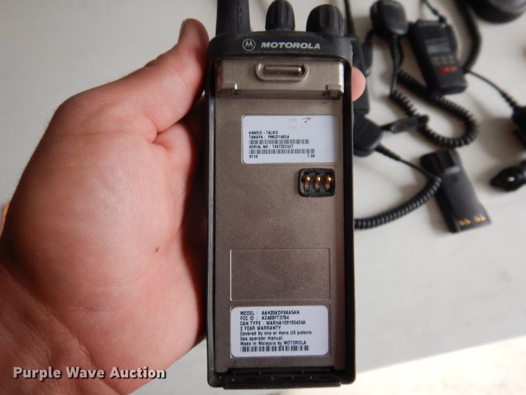 image for item IQ9680 Motorola  radios