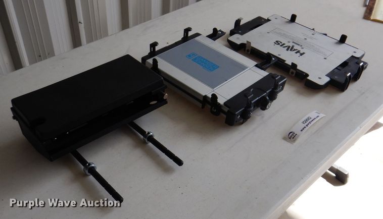 image for item IQ9682 Automotive accessories