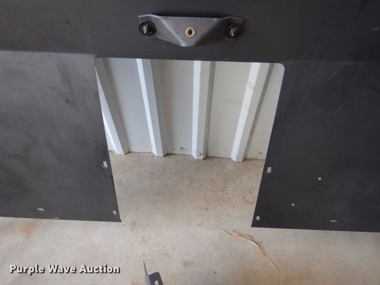 image for item IQ9684 Seminar  vehicle cage divider