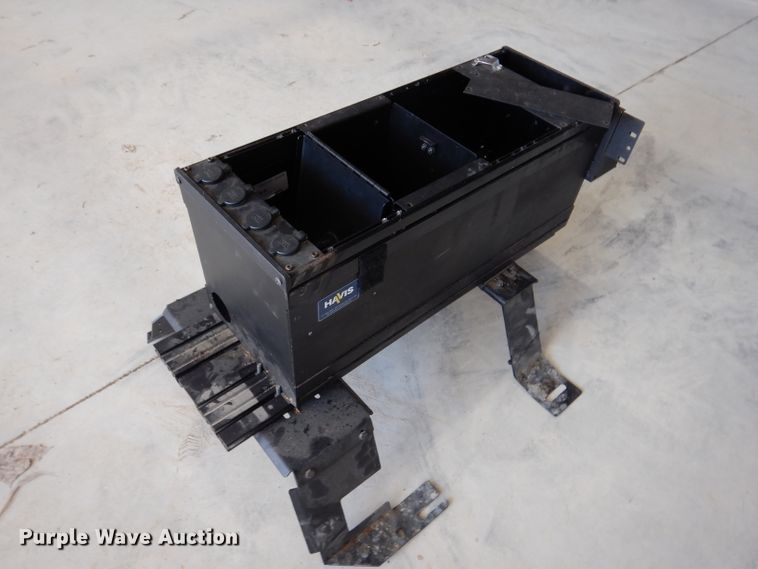 image for item IQ9684 Seminar  vehicle cage divider