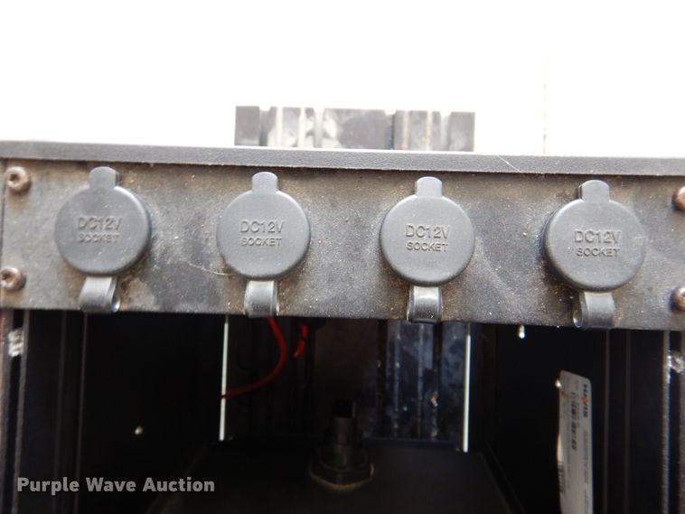 image for item IQ9684 Seminar  vehicle cage divider