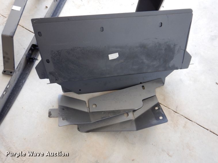 image for item IQ9684 Seminar  vehicle cage divider