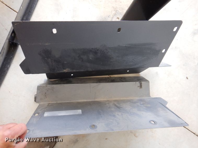 image for item IQ9684 Seminar  vehicle cage divider