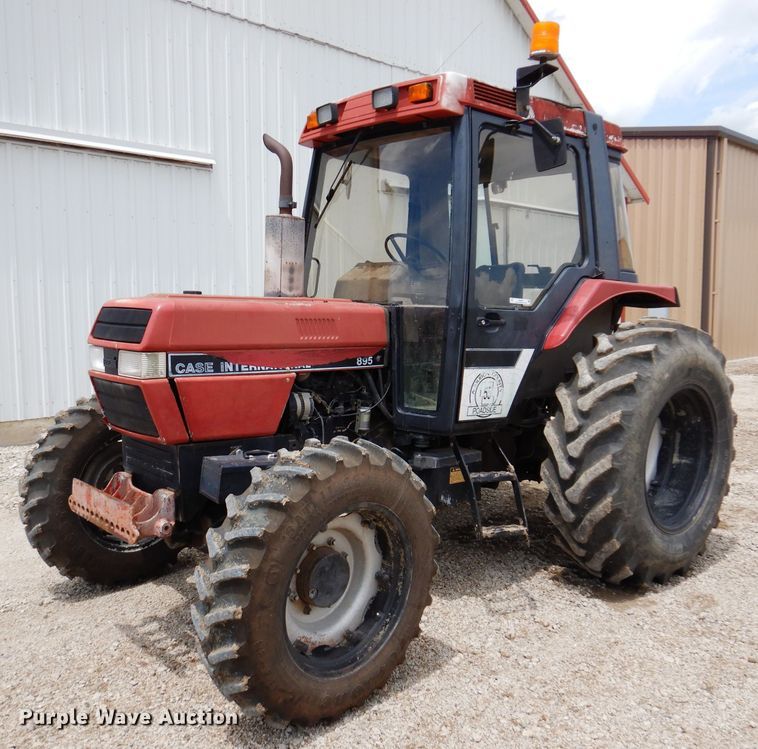 image for item IQ9690 1994 Case IH 895  MFWD tractor