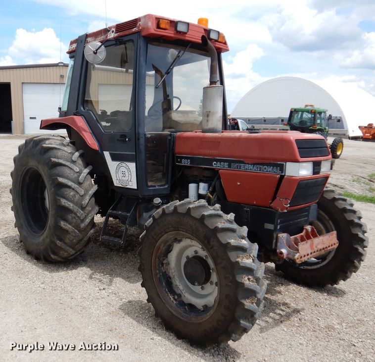 image for item IQ9690 1994 Case IH 895  MFWD tractor