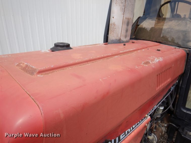 image for item IQ9690 1994 Case IH 895  MFWD tractor