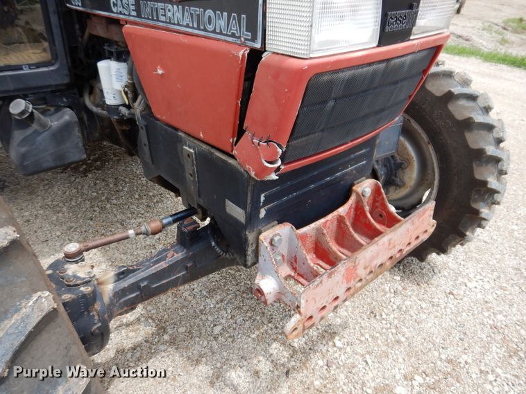 image for item IQ9690 1994 Case IH 895  MFWD tractor