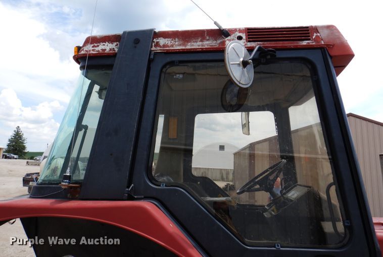 image for item IQ9690 1994 Case IH 895  MFWD tractor