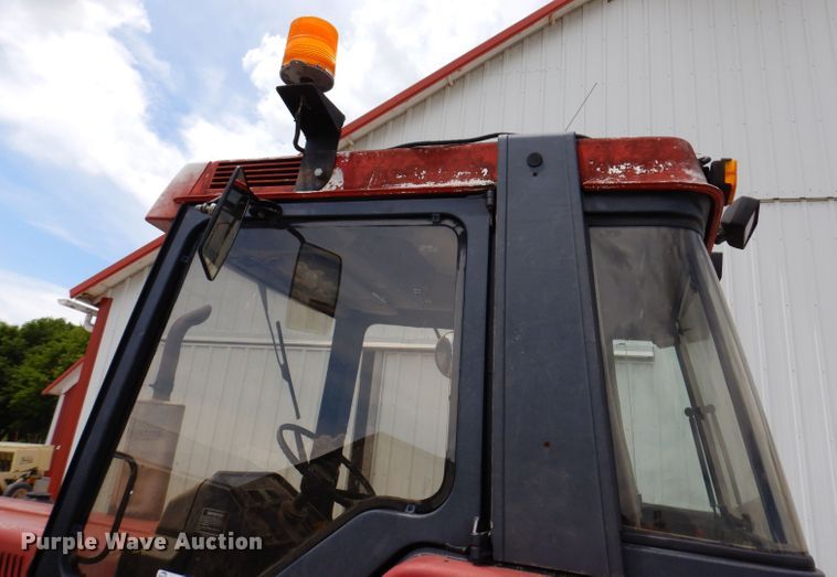 image for item IQ9690 1994 Case IH 895  MFWD tractor