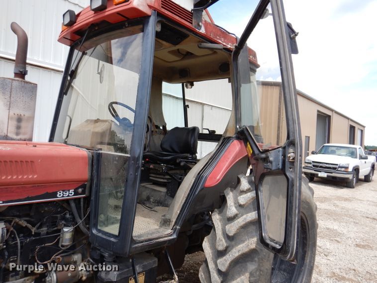 image for item IQ9690 1994 Case IH 895  MFWD tractor