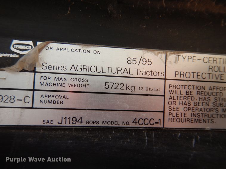 image for item IQ9690 1994 Case IH 895  MFWD tractor
