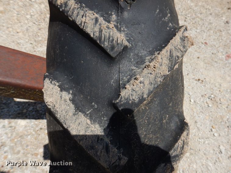 image for item IQ9691 Running gear