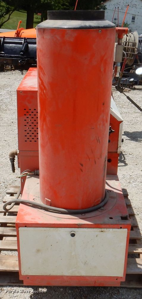 image for item IQ9693 Alkota 4201T  Pressure washer