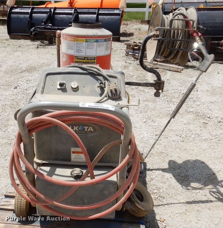 image for item IQ9694 Alkota 420X4  pressure washer