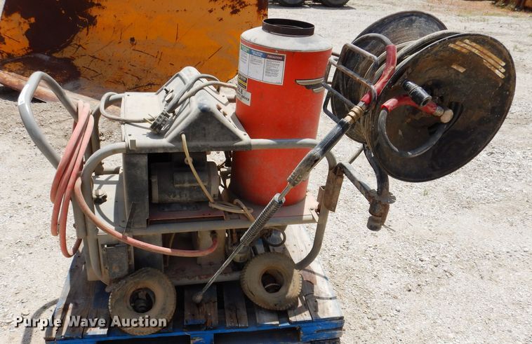 image for item IQ9694 Alkota 420X4  pressure washer