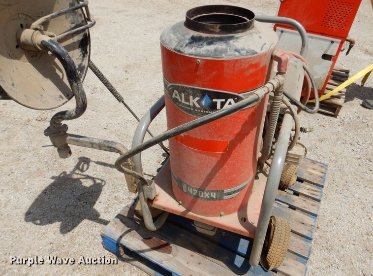image for item IQ9694 Alkota 420X4  pressure washer