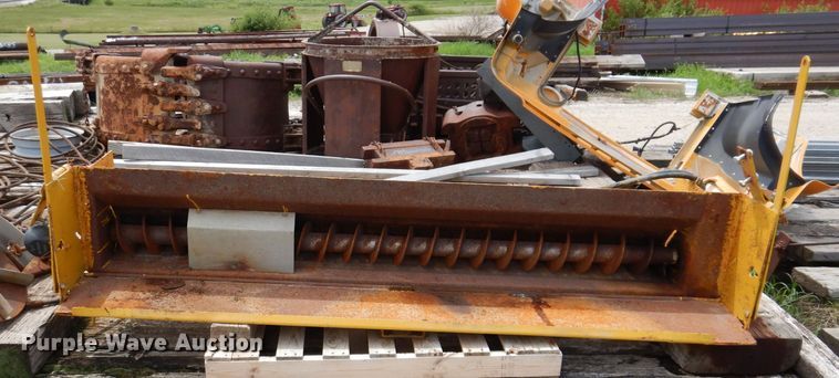 image for item IQ9697 Henderson 96X6XDD end gate spreader