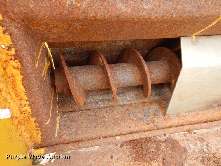 image for item IQ9697 Henderson 96X6XDD end gate spreader