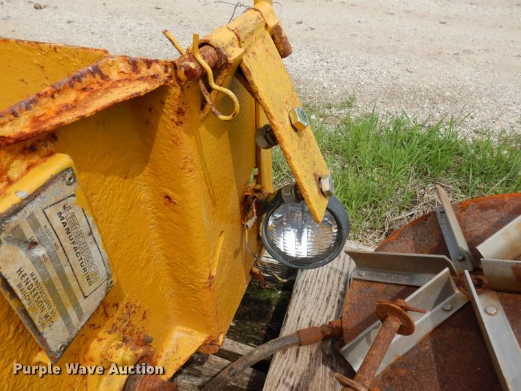 image for item IQ9697 Henderson 96X6XDD end gate spreader