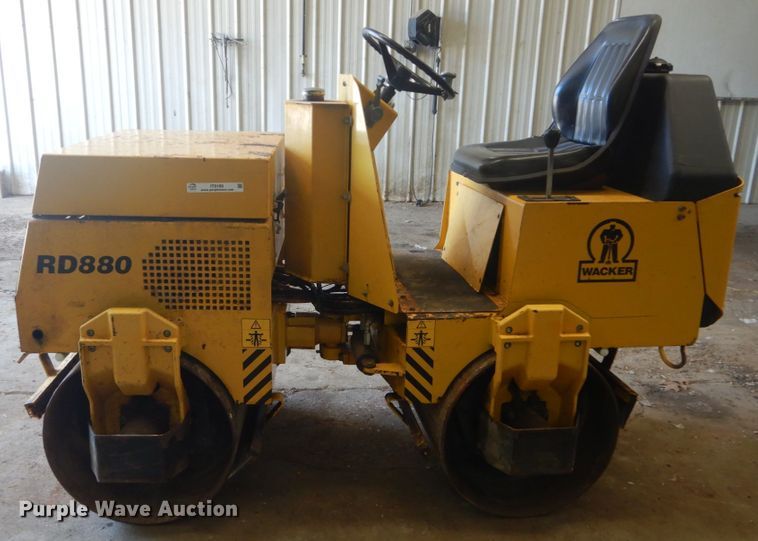 image for item IT9199 1997 Wacker RD880  double drum roller