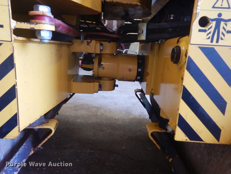 image for item IT9199 1997 Wacker RD880  double drum roller