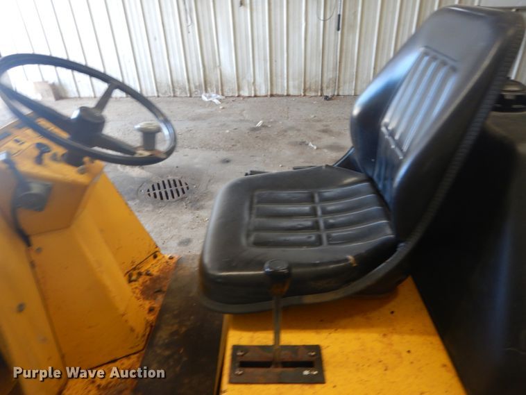 image for item IT9199 1997 Wacker RD880  double drum roller