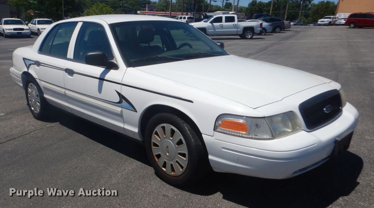 image for item IT9201 2009 Ford Crown Victoria Police Interceptor