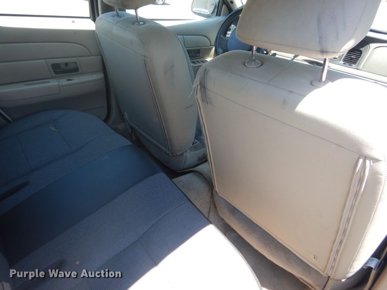 image for item IT9201 2009 Ford Crown Victoria Police Interceptor