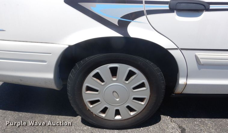 image for item IT9201 2009 Ford Crown Victoria Police Interceptor