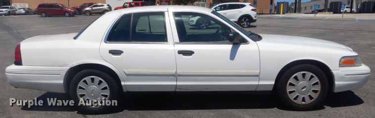 image for item IT9202 2009 Ford Crown Victoria Police Interceptor