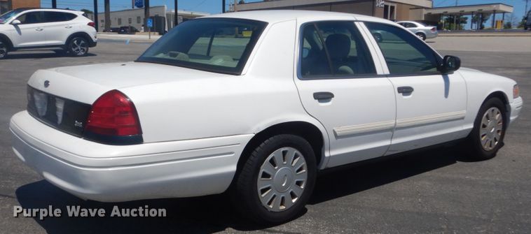 image for item IT9202 2009 Ford Crown Victoria Police Interceptor