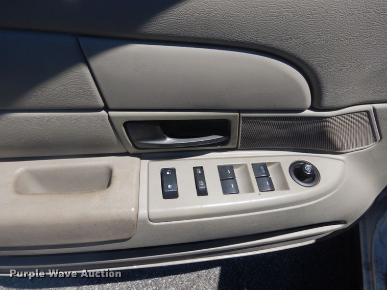 image for item IT9202 2009 Ford Crown Victoria Police Interceptor